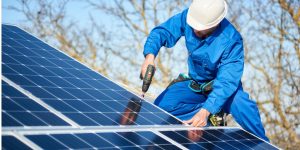 Installation Maintenance Panneaux Solaires Photovoltaïques à Le Baizil